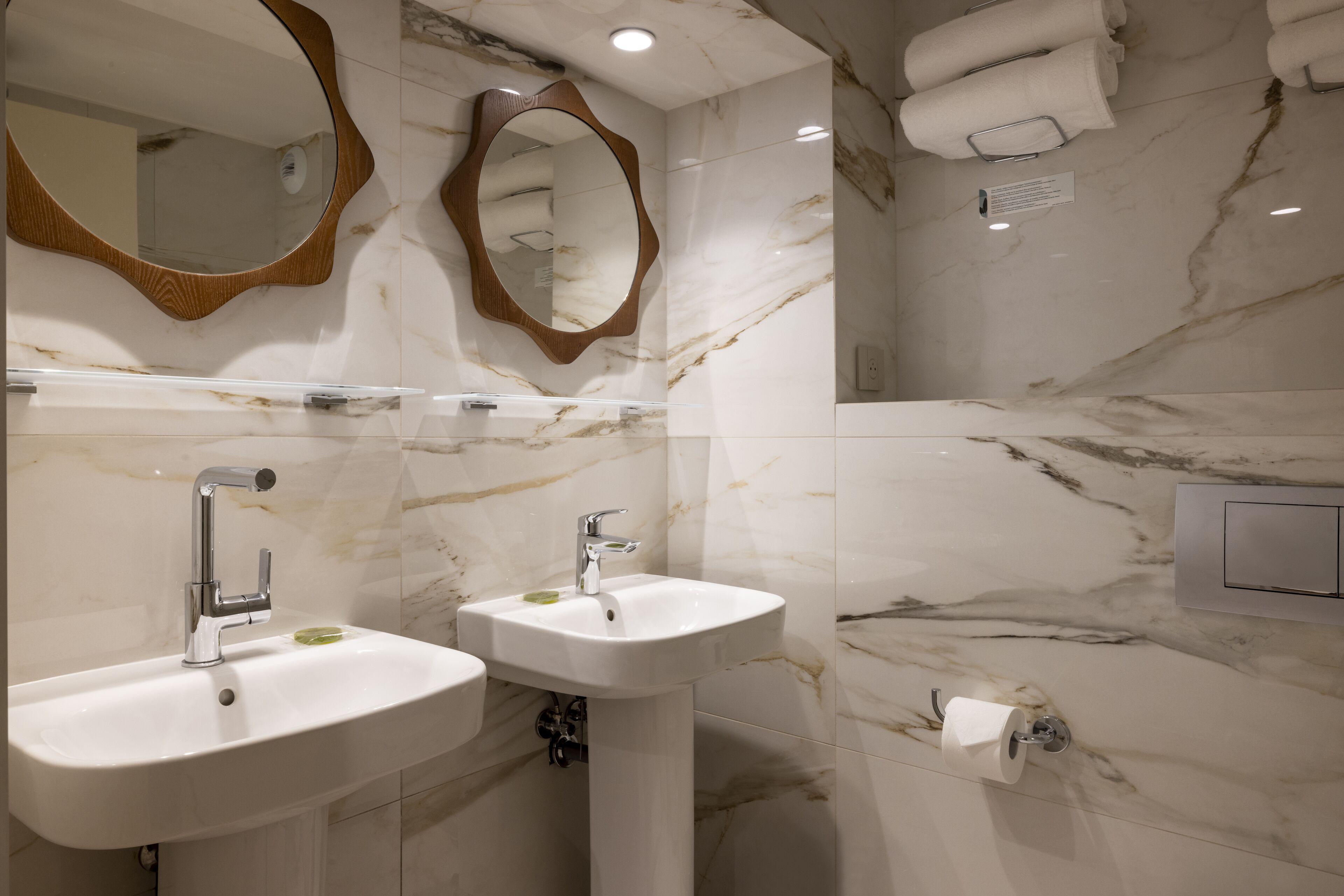 Michelet Odeon 3* Paris